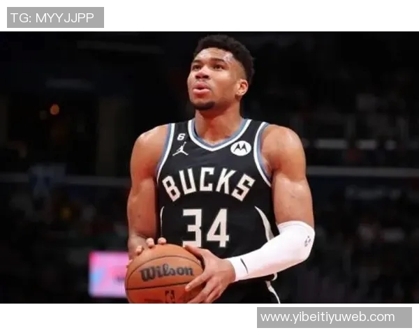 尼克杨建议雄鹿全力留住字母哥应考虑签下其全家人