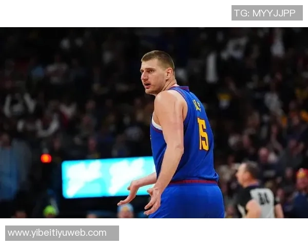 东契奇27岁前创下83次三双佳绩历史排名第四仅次于大O约基奇和魔术师