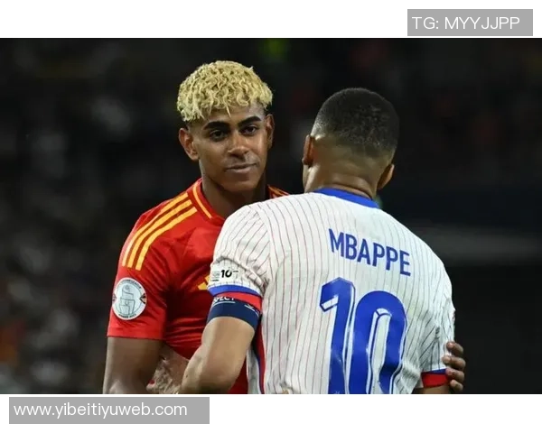 欧冠周最佳阵容揭晓霍伊伦姆巴佩锋线搭档厄德高海于格成功入选